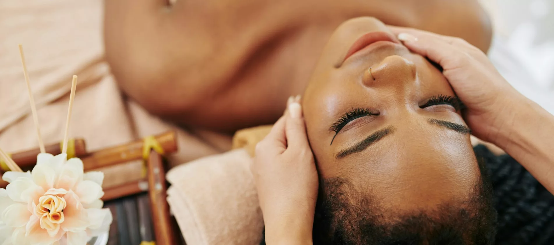Spa massage face treatment