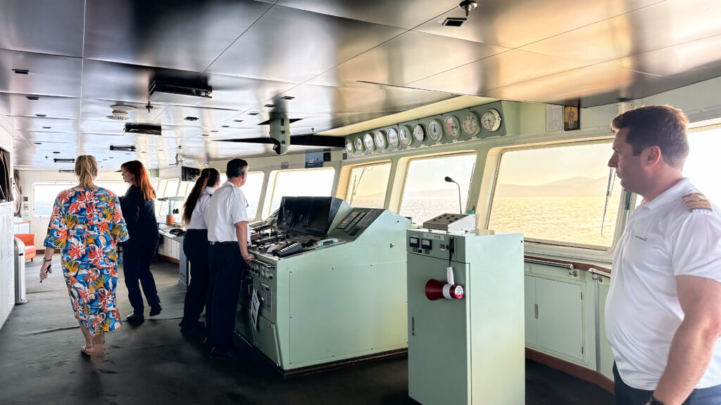 Ship Bridge, Ferry. Auf der Brücke einer griechischen Fähre