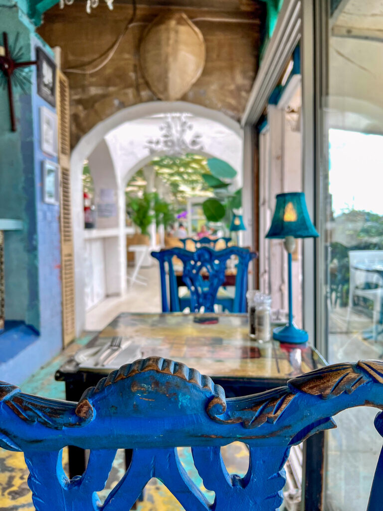 The perfect restaurant setting with a Cuban flair - Cape To Cuba