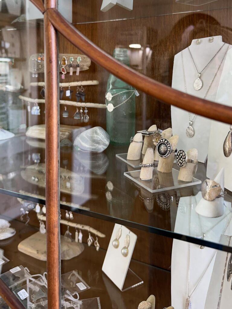 Studio 46 Bloubergstrand, Jewellery