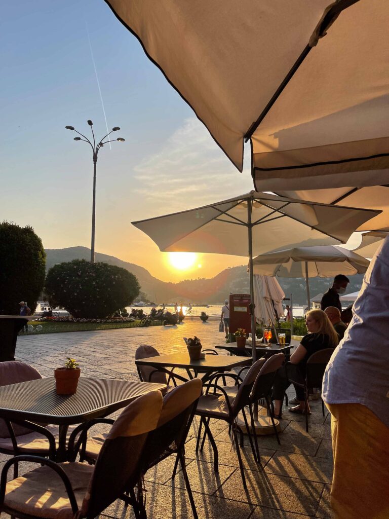 Como sunset, Piazza Cavour, Lake Como, Comer See